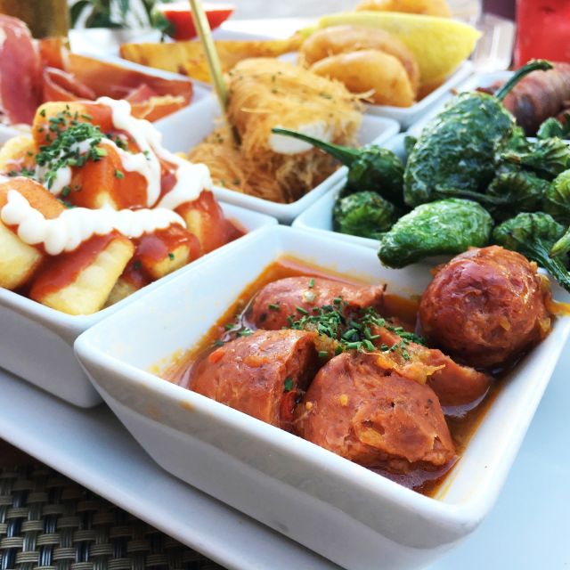3-Hour Tapas Tour in Triana, Sevilla's Vibrant Neighborhood - Walking Triana’s old center