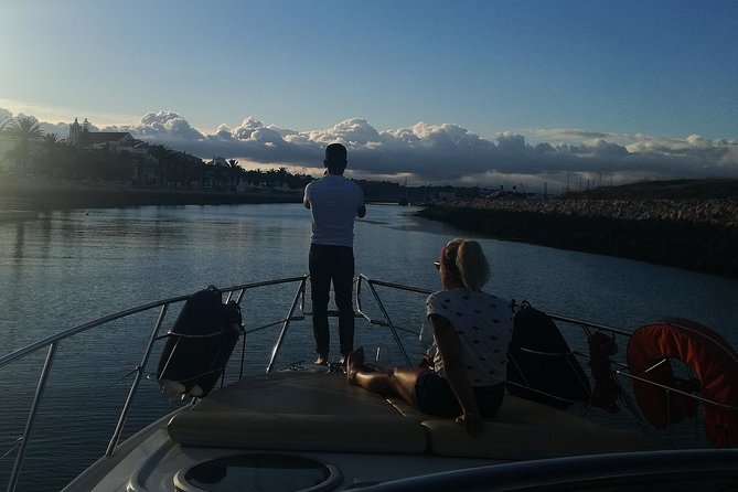 Afternoon yacht charter in lagos with drinks, tapas, paddle boards and kayak - Who gets the best value from the $1,021 price