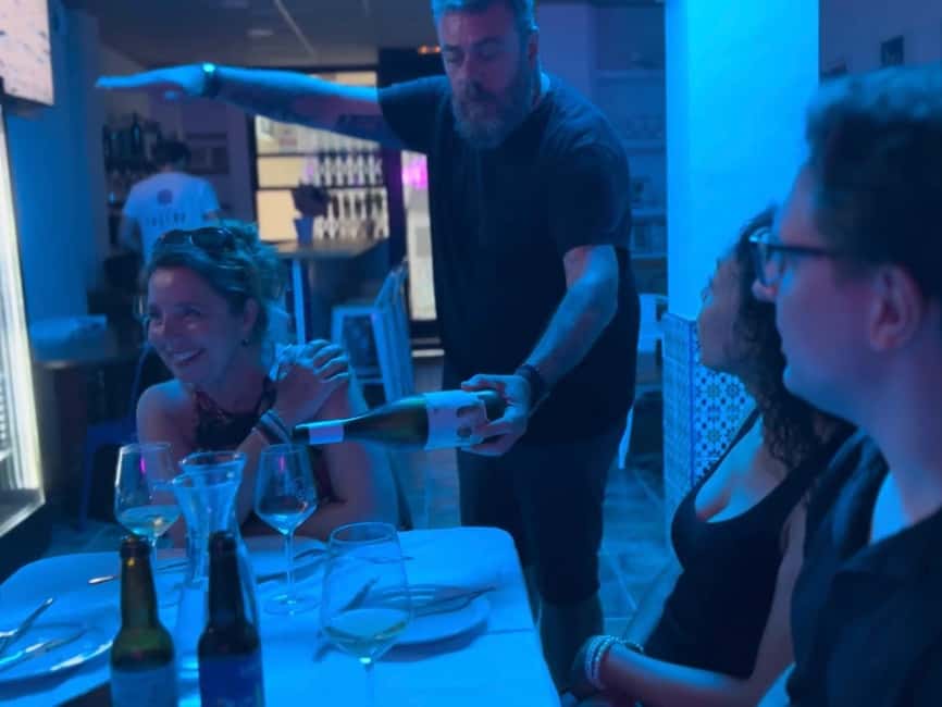 Alicante Best Wine Tasting & Tapas Club - Who Will Enjoy This Most?