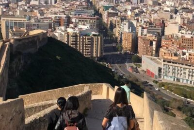 Alicante Historic Small Group Tour with Tapas Tasting