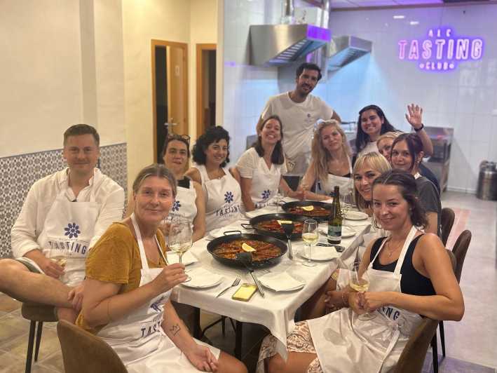 Alicante Paella Cooking Class, Tapas, Drinks and Market - Key points at a glance