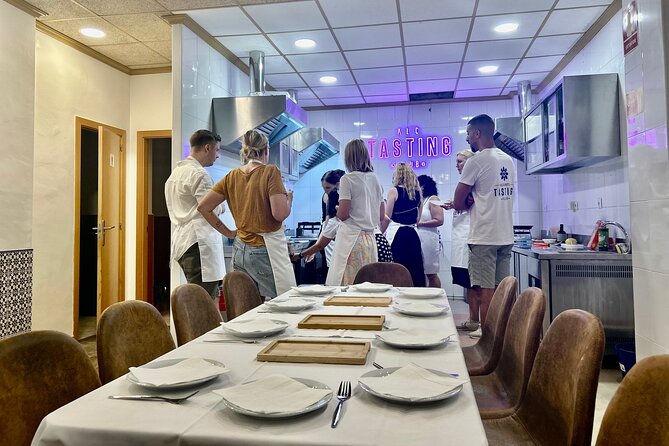 Alicante Paella Cooking Class, Tapas, Drinks and Marketplace - Starting at Mercat Central d’Alacant