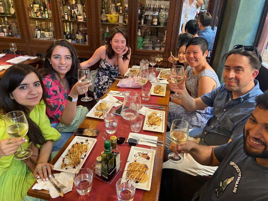 Authentic Flamenco Show & Tapas Tour in Granada - A modern restaurant and Spanish food myths