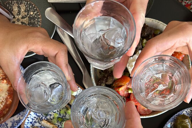 Authentic Greek food tapas and wine tasting - Cave village - Key points at a glance
