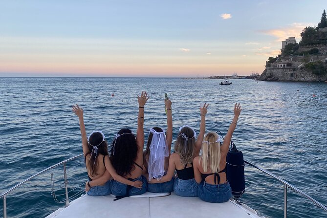 Bachelorette party, boat party in Salerno with aperitif and tapas - Weather, cancellation, and practical planning
