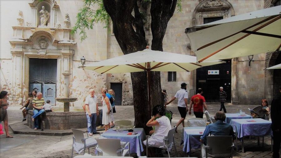 Barcelona: 4-Hour Tapas Evening Tour and Flamenco Show - La Boquería, with an important Sunday warning