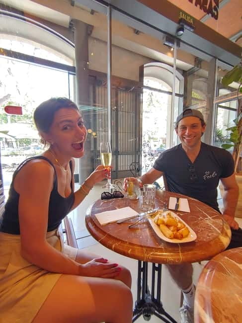 Barcelona Authentic Tapas & Drinks Tour - A short look inside Mercat de Sant Antoni