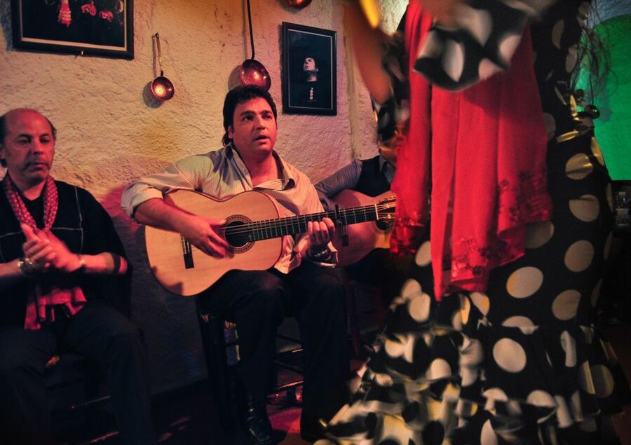 Barcelona: City Tour & Flamenco Show with Wine & Tapas - How the timing works