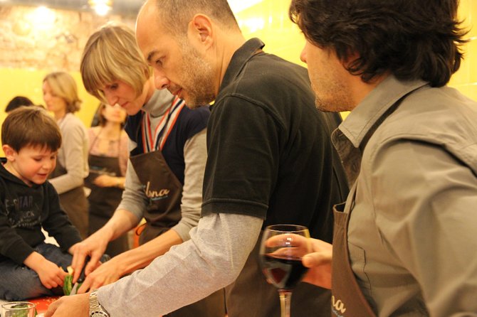 Barcelona Culinary Experience: Paella & Tapas Cooking Class - Wine, conversation, and the social setting