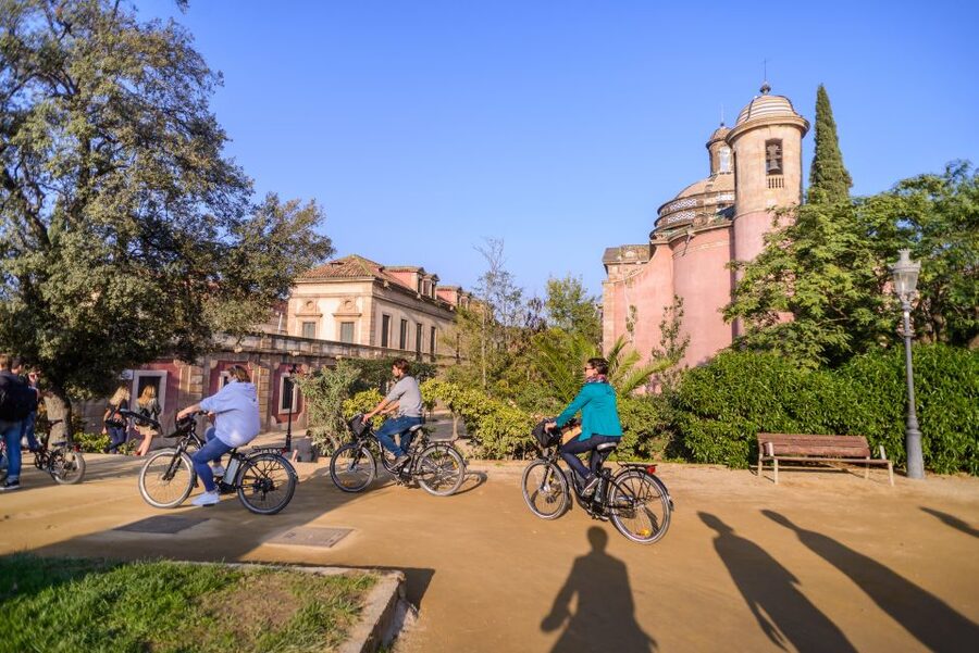 Barcelona eBike Tour with Wine and Tapas Experience - Guides Make or Break This Tour