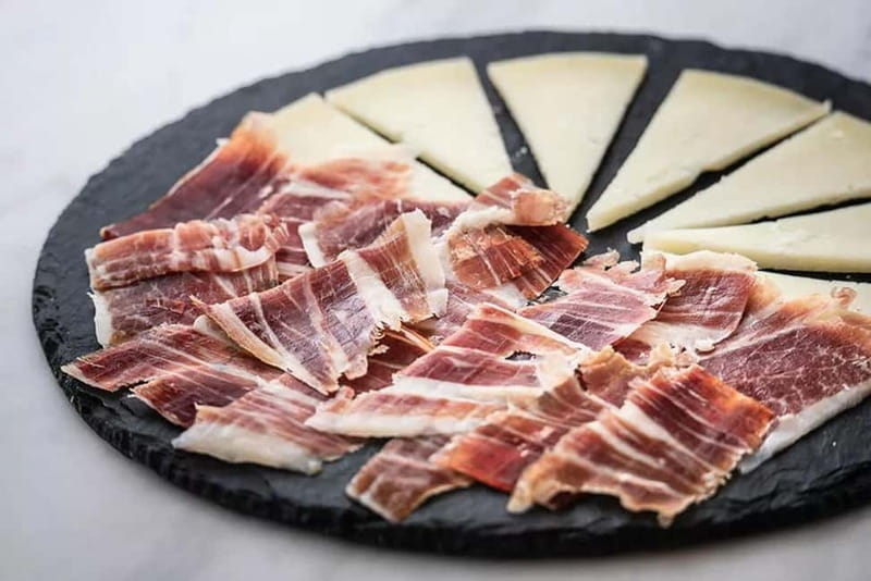 Barcelona: Flamenco, Tapas &Sangria - Useful timing and arrival advice