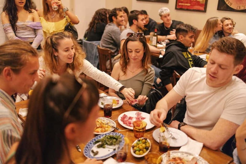 Barcelona: Food Walking Tour with Tapas and Wine - How the history fits around the meal