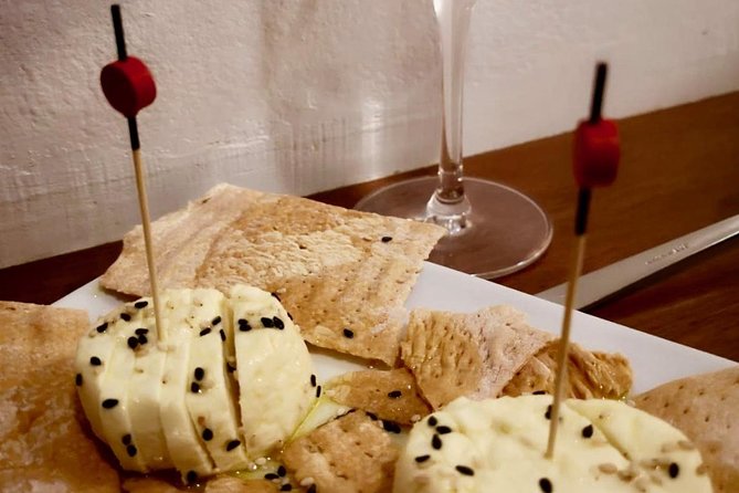 Barcelona Gothic Quarter VIP Tapas & Wine Tour - Starting beside Barcelona’s Roman past