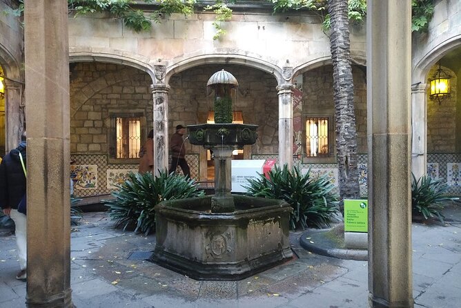 Barcelona Gothic Quarter Walking Tour with Tapas - Las Ramblas, from city square to old port