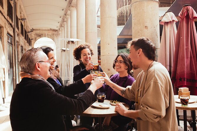Barcelona : Gothic, Tapas, Churros & Vermouth - Key points to know before booking