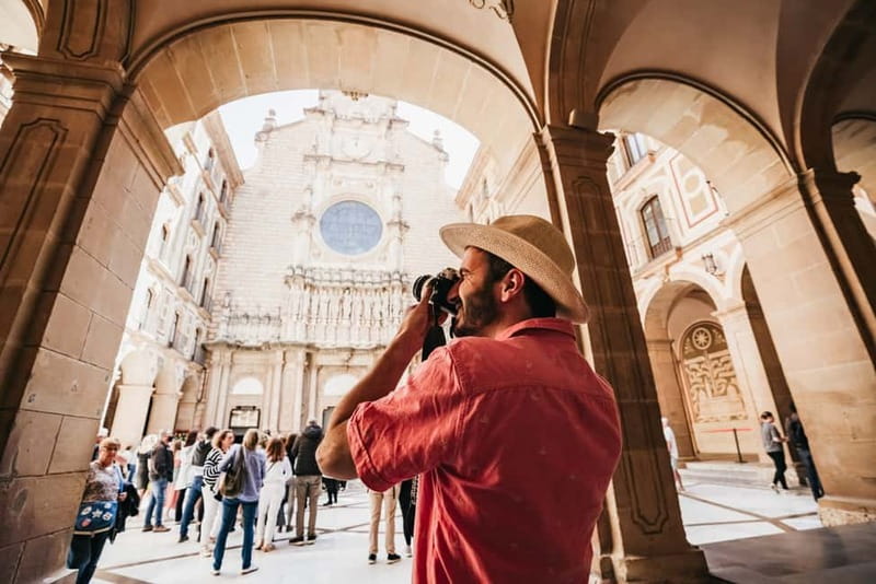 Barcelona: Montserrat and Winery Tour with Tapas or Lunch - Key points to know before booking