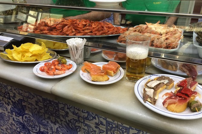 Barcelona Morning Tapas Crawl by Food Tour - Meeting Christina in the old center