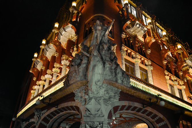 Barcelona Night Bike Tour with Local Tapas and Cava Stop - Palau de la Música and Barcelona Cathedral
