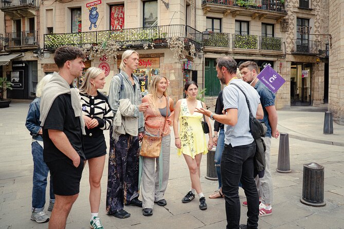 Barcelona Old City Guided Tour with Tapas and Drinks - What $95.53 buys you