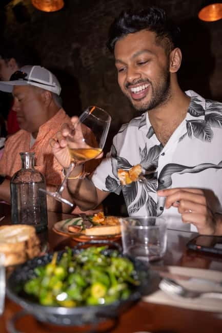 Barcelona Old Town Tapas Night: Hidden Bars, Cava & Vermut - The essential details at a glance