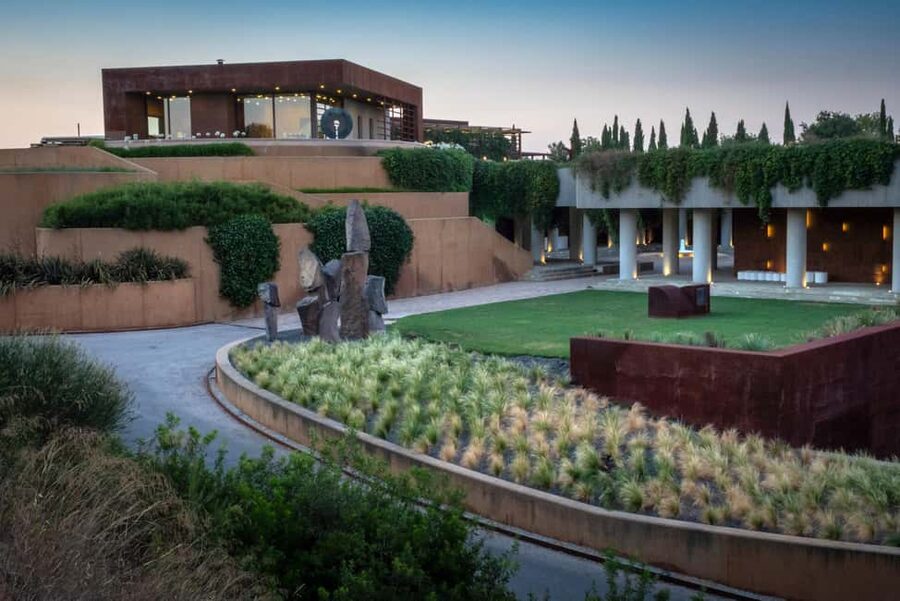 Barcelona-Penedès: Familia Torres wine & tapas winery tour - Walking through Mas La Plana