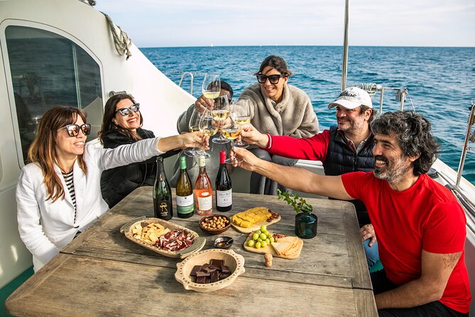 Barcelona: Premium Private Wine Tasting & Tapas in a Catamaran - Key details before you book