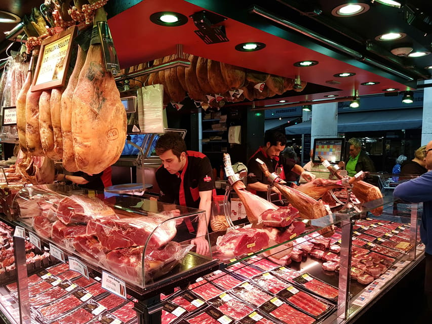 Barcelona private food tour with tailored tapas - Who should book this tour