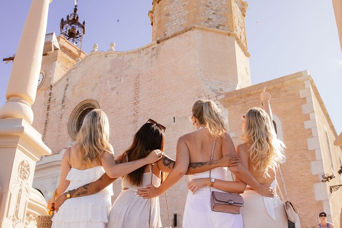 Barcelona: Private SITGES Tour and PENEDÈS Wine Tasting & TAPAS - Key points to know before booking