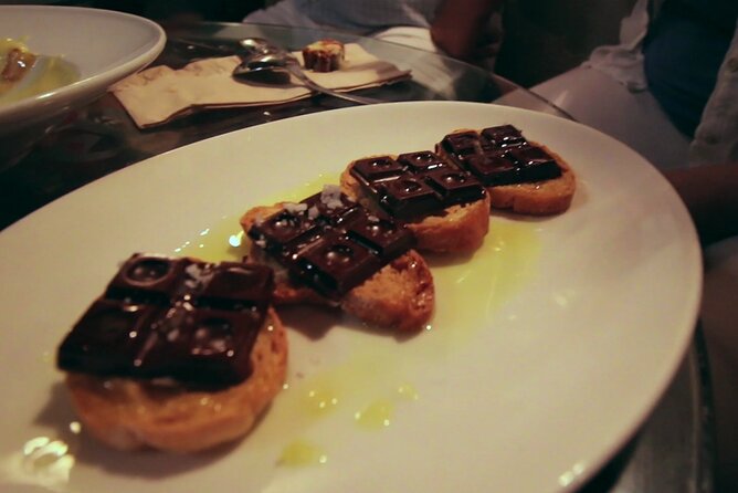 Barcelona's Most Terrific of Tapas Tours in the Gothic quarter - The small-group advantage