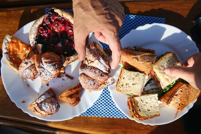 Barcelona Sailing Experience: Spanish Tapas and Premium Open Bar - How the $58.87 price holds up