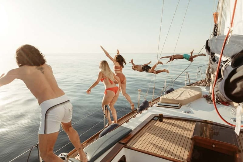 Barcelona: Sailing on a Classic Ketch Boat with tapas & cava - Seeing Barcelona from offshore