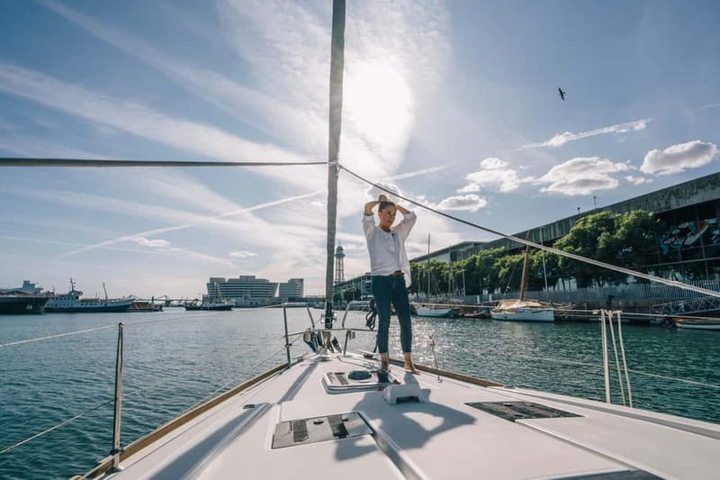 Barcelona: Sailing Tour with Tapas, Drinks and Swim Stop - Sunset departures and daytime sailing