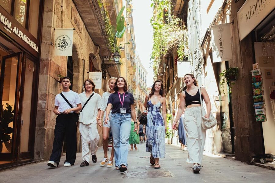 Barcelona: Small Group Gothic, Tapas & Churros Tour! - How much value do you get for $71?