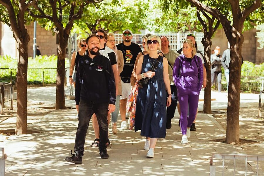 Barcelona: Small Group Gothic, Tapas & Churros Tour! - Barcelona Cathedral and Plaça Sant Felip Neri