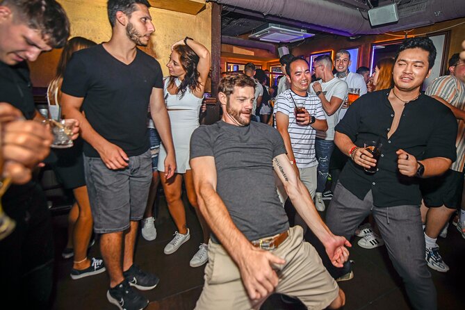 Barcelona speakeasy tapas pub crawl with hidden bars - What this Barcelona night is trying to do