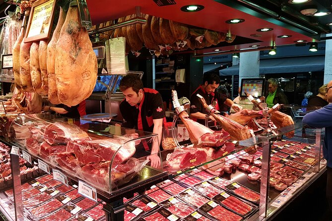 Barcelona tailored tapas & drinks tour with a native guide - The Best Way to Prepare