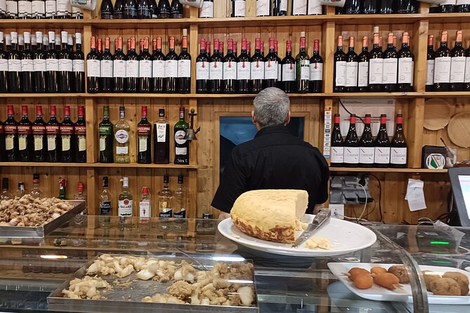 Barcelona tailored tapas & drinks tour with a native guide - Who Should Book This Barcelona Food Tour?