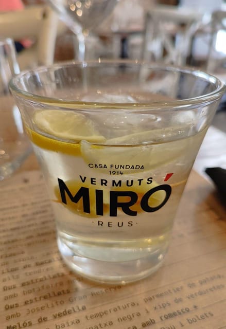 Barcelona: Tapas and Pintxos Tour with Crema Catalana - Why this Barcelona food tour feels different
