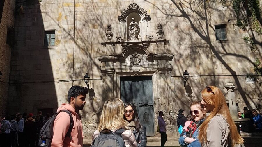 Barcelona: Tapas & Picasso Museum Guided Walking Tour - Is $105 a Fair Price?