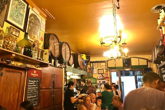 Barcelona Tapas & Pintxos Private Food Tour with Local Expert - Key points to know before booking