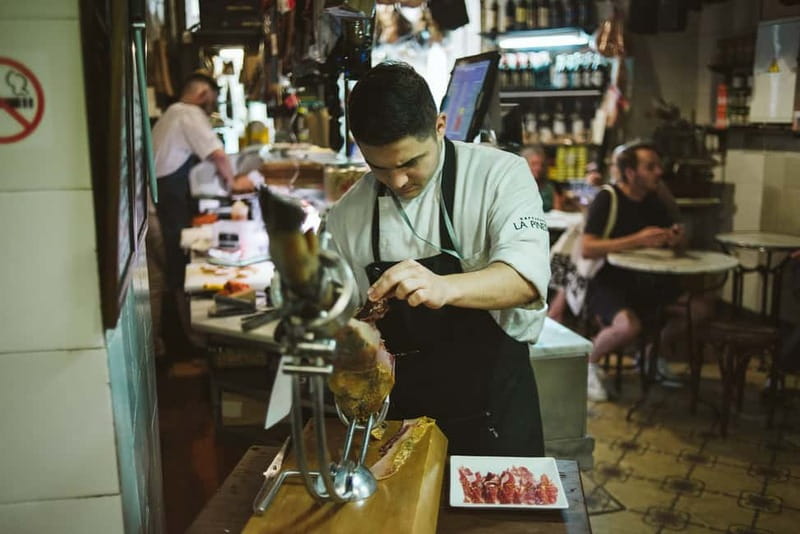 Barcelona: Tapas, Wine & History Tour of the Old Town - Starting near Palau de la Balmesiana