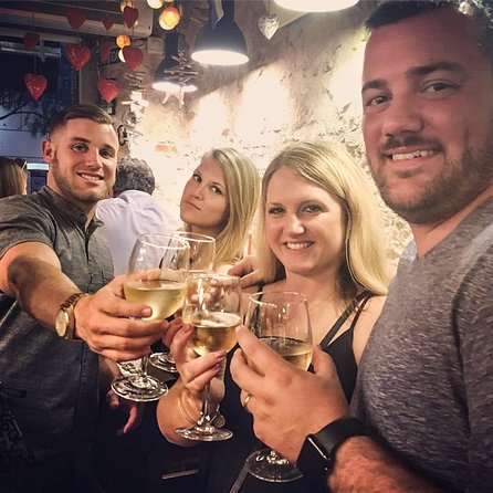 Barcelona Tapas & Wine Private Tour in Traditional Taverns - Stop one: croquettes and creative pinchos on Blai