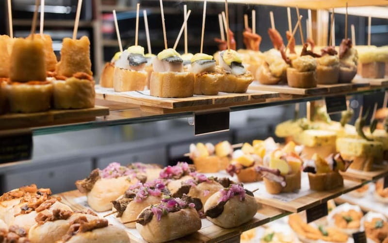 Barcelona: The Ultimate Local Tapas & Drinks Food Tour - Practical details for comfort