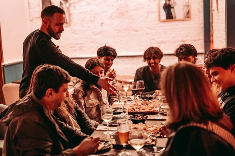 Barcelona: Tipsy Tapas & History Tour in the Gothic Quarter - Why this Gothic Quarter food walk works