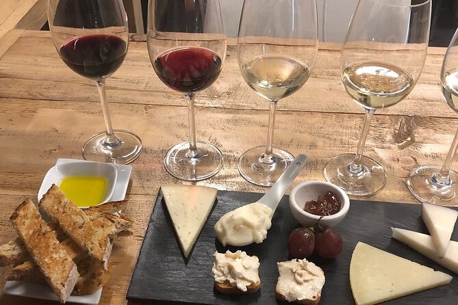 Barcelona: Wine Tasting and 5 Course Tapas Pairing Dinner - Who will enjoy this dinner most?