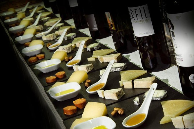 Barcelona: Wine Tasting and 5 Course Tapas Pairing Dinner - The five-course dinner, from cheese to dessert