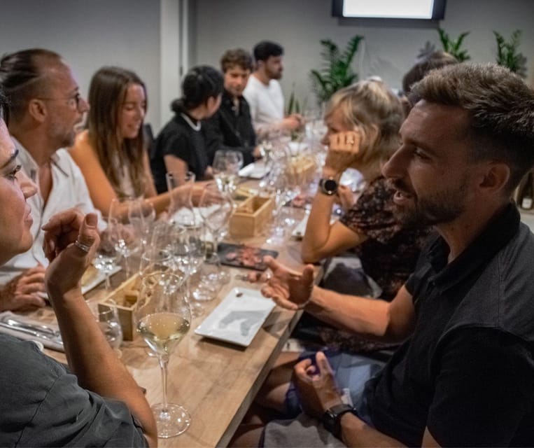 Barcelona: Wine Tasting and Tapas 5-Course Pairing Dinner - A Barcelona dinner built around the glass