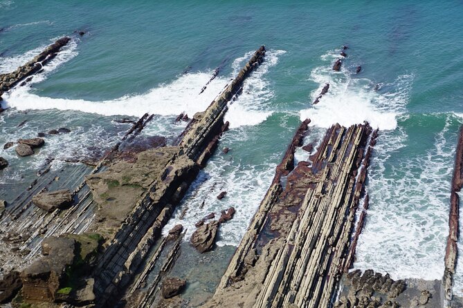 Bike tour with Pintxos & Drinks in Getxo (Scenic Bilbao Seaside) - Pintxos, wine, and a local break