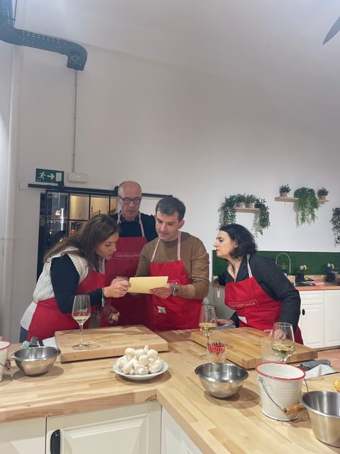 Bilbao: Basque Pintxos and Tapas Cooking Class - Key points for your Bilbao food plans