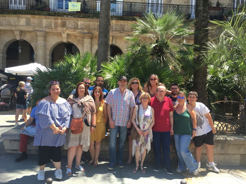 Bilbao: Classic & Modern Guided Walking Tour with Pintxos - Is $100 a fair price?